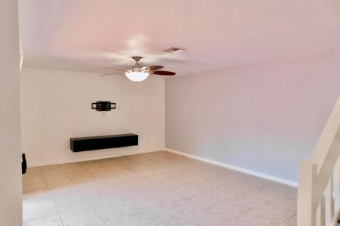 Adosado en alquiler en Lake Worth, Florida, 2 dormitorios, 130.53 m2 № 2083862 - foto 21