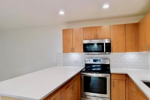Adosado en alquiler en Lake Worth, Florida, 2 dormitorios, 130.53 m2 № 2083862 - foto 4