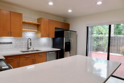 Adosado en alquiler en Lake Worth, Florida, 2 dormitorios, 130.53 m2 № 2083862 - foto 5