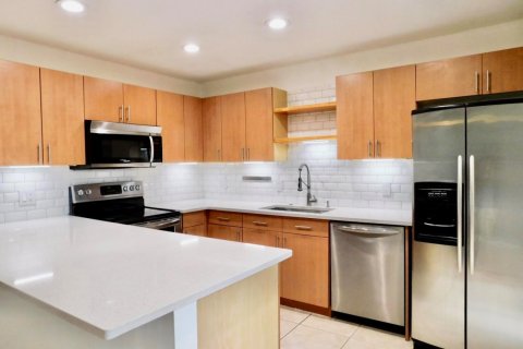 Adosado en alquiler en Lake Worth, Florida, 2 dormitorios, 130.53 m2 № 2083862 - foto 7