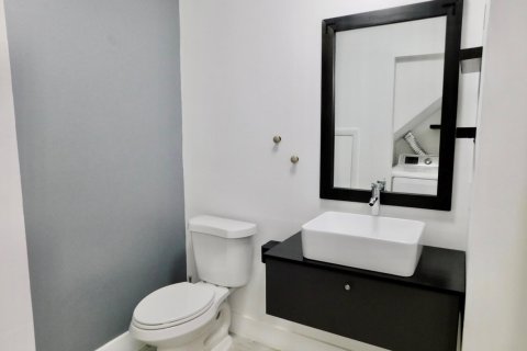 Adosado en alquiler en Lake Worth, Florida, 2 dormitorios, 130.53 m2 № 2083862 - foto 22