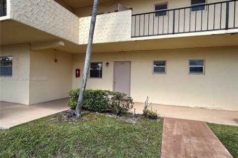 Condominio en alquiler en Hollywood, Florida, 1 dormitorio, 67.82 m2 № 2033352 - foto 22