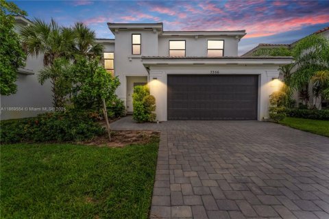 Casa en venta en Lake Worth, Florida, 4 dormitorios, 211.72 m2 № 1925491 - foto 2