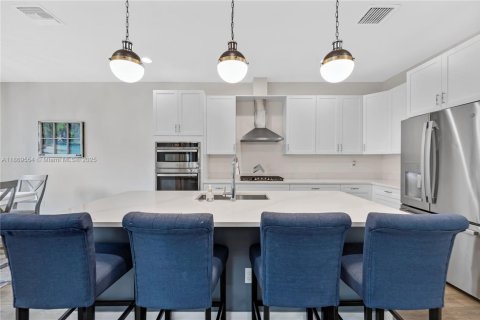 Casa en venta en Lake Worth, Florida, 4 dormitorios, 211.72 m2 № 1925491 - foto 11