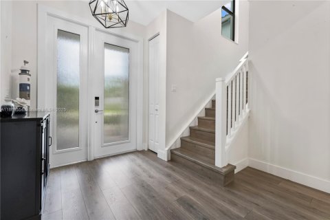 Casa en venta en Lake Worth, Florida, 4 dormitorios, 211.72 m2 № 1925491 - foto 6