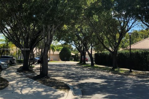 Casa en venta en Weston, Florida, 3 dormitorios, 131.92 m2 № 2081135 - foto 6