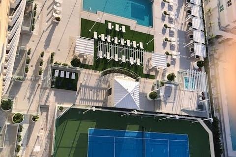 Condominio en venta en Miami, Florida, 2 dormitorios, 89.93 m2 № 1452494 - foto 28