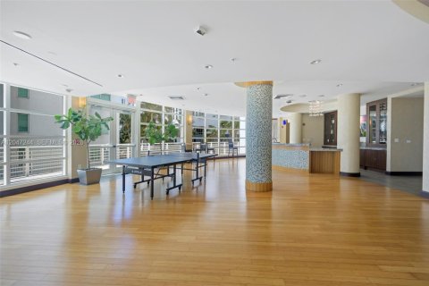 Condo in Miami, Florida, 1 bedroom № 2186350 - photo 18