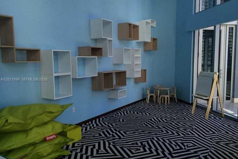 Снять в аренду кондоминиум в Майами, Флорида 1 спальня, 78.78м2, № 2145730 - фото 21