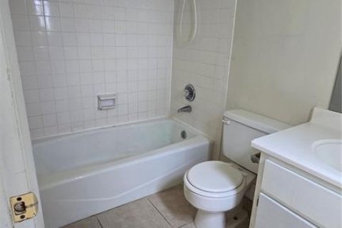 Casa en venta en Ocala, Florida, 3 dormitorios, 166.3 m2 № 1913655 - foto 11