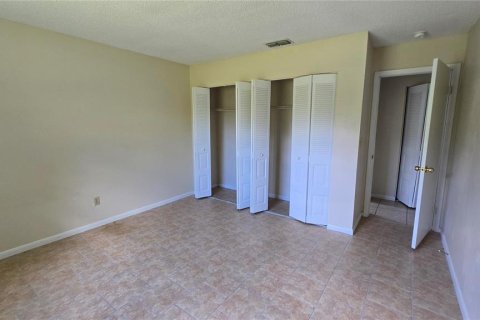 Casa en venta en Ocala, Florida, 3 dormitorios, 166.3 m2 № 1913655 - foto 7