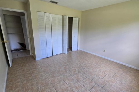 Casa en venta en Ocala, Florida, 3 dormitorios, 166.3 m2 № 1913655 - foto 5