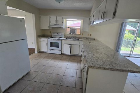 Casa en venta en Ocala, Florida, 3 dormitorios, 166.3 m2 № 1913655 - foto 15