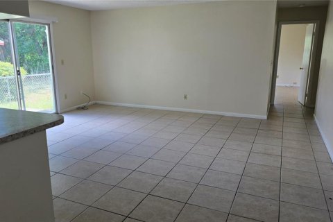 Casa en venta en Ocala, Florida, 3 dormitorios, 166.3 m2 № 1913655 - foto 13