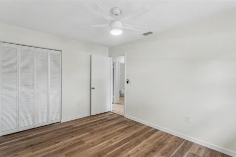 House in Lakeland, Florida 3 bedrooms, 166.11 sq.m. № 2207394 - photo 17