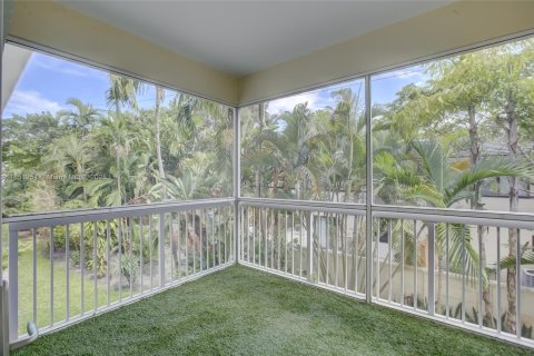 Copropriété à vendre à Fort Lauderdale, Floride: 2 chambres, 73.95 m2 № 1854832 - photo 18