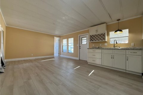 Apartment in Clermont, Florida 2 bedrooms, 67.63 sq.m. № 2108163 - photo 16