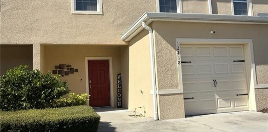 Adosado en Orlando, Florida 3 dormitorios, 142.14 m2 № 2205713