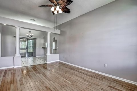 Casa en venta en New Port Richey, Florida, 2 dormitorios, 105.82 m2 № 1716626 - foto 6