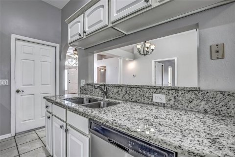 Casa en venta en New Port Richey, Florida, 2 dormitorios, 105.82 m2 № 1716626 - foto 10