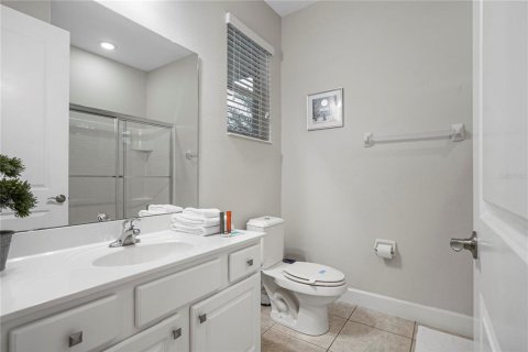Villa ou maison à vendre à Kissimmee, Floride: 10 chambres, 395.76 m2 № 800259 - photo 20