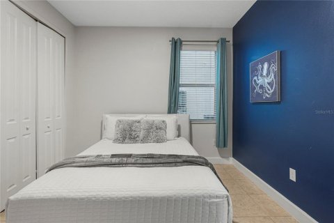 Villa ou maison à vendre à Kissimmee, Floride: 10 chambres, 395.76 m2 № 800259 - photo 17
