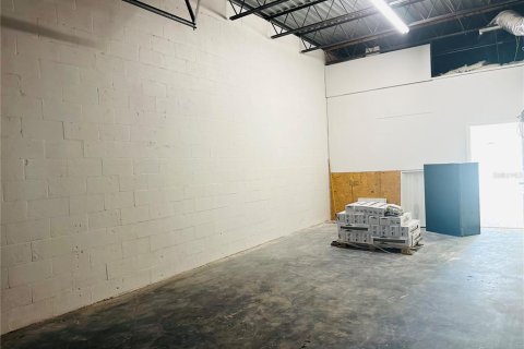 Immobilier commercial à louer à Port Richey, Floride: 167.22 m2 № 2116385 - photo 24