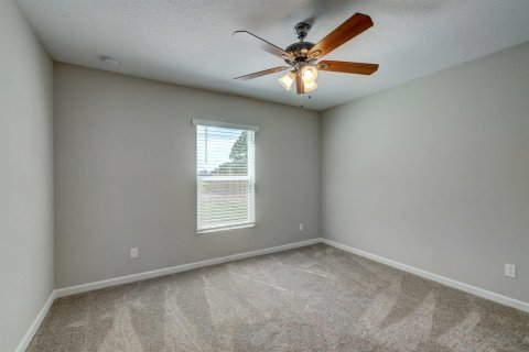 Villa ou maison à vendre à Port St. Lucie, Floride: 4 chambres, 177.91 m2 № 2415869 - photo 25