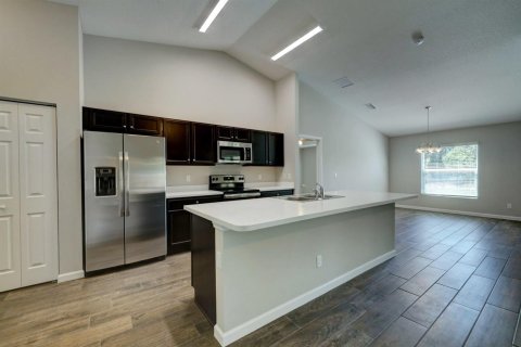 Villa ou maison à vendre à Port St. Lucie, Floride: 4 chambres, 177.91 m2 № 2415869 - photo 6