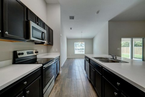 Villa ou maison à vendre à Port St. Lucie, Floride: 4 chambres, 177.91 m2 № 2415869 - photo 8