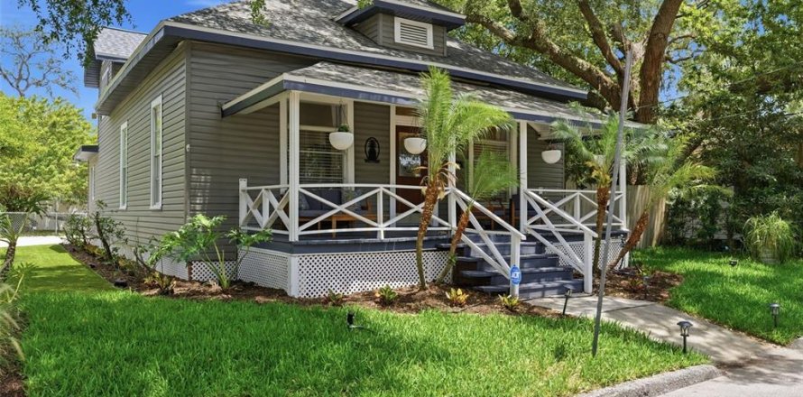 Villa ou maison à Tampa, Floride 3 chambres, 183.2 m2 № 2133332