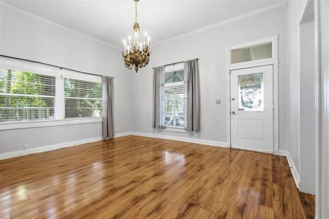 Villa ou maison à vendre à Tampa, Floride: 3 chambres, 183.2 m2 № 2133332 - photo 6