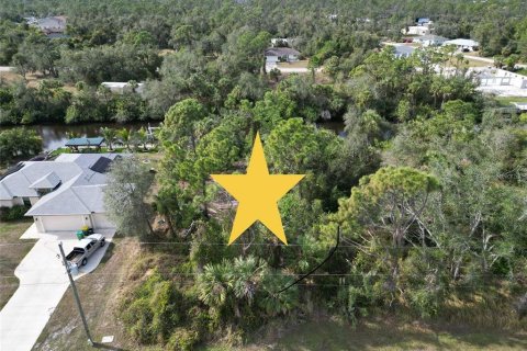 Terreno en venta en Port Charlotte, Florida № 1608719 - foto 4