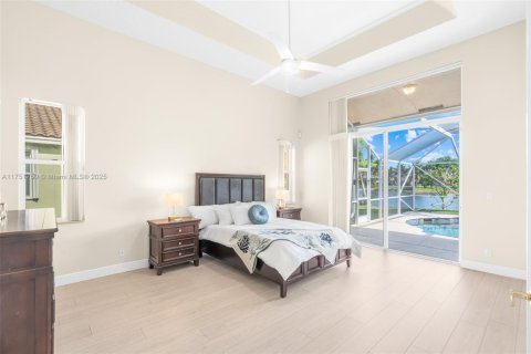 Casa en venta en Coral Springs, Florida, 5 dormitorios, 261.24 m2 № 1732029 - foto 9