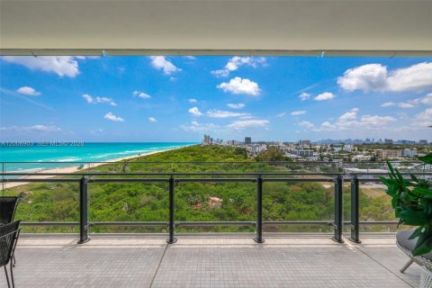 Condo in Miami Beach, Florida, 2 bedrooms № 2311739