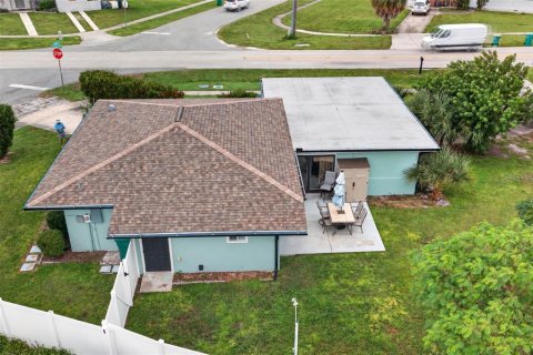 Villa ou maison à vendre à Port Charlotte, Floride: 3 chambres, 130.06 m2 № 2408499 - photo 27