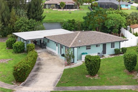 Villa ou maison à vendre à Port Charlotte, Floride: 3 chambres, 130.06 m2 № 2408499 - photo 28