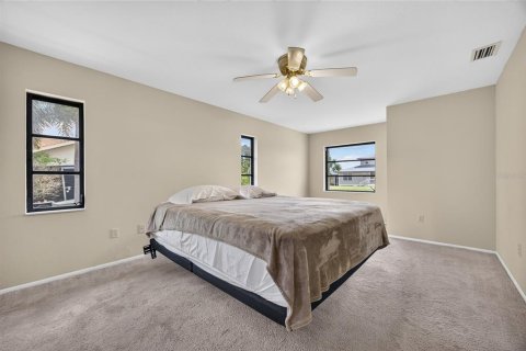 Villa ou maison à vendre à Punta Gorda, Floride: 2 chambres, 168.9 m2 № 2407037 - photo 16