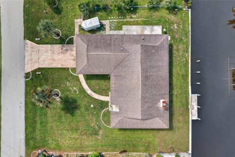 Villa ou maison à vendre à Punta Gorda, Floride: 2 chambres, 168.9 m2 № 2407037 - photo 26