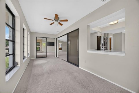 Villa ou maison à vendre à Punta Gorda, Floride: 2 chambres, 168.9 m2 № 2407037 - photo 8