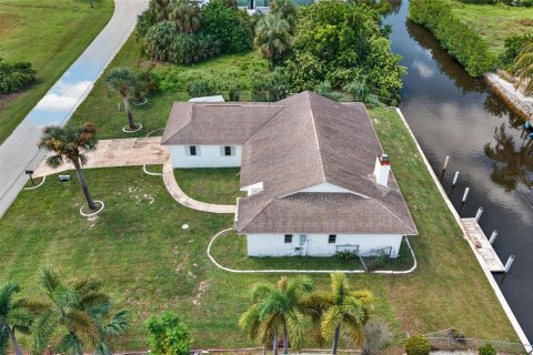 Villa ou maison à vendre à Punta Gorda, Floride: 2 chambres, 168.9 m2 № 2407037 - photo 30