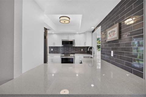Villa ou maison à vendre à Punta Gorda, Floride: 2 chambres, 168.9 m2 № 2407037 - photo 13
