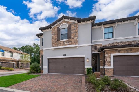 Townhouse in Davenport, Florida 4 bedrooms, 200.3 sq.m. № 1917894 - photo 2