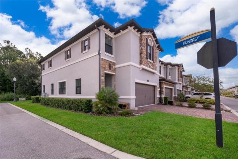 Townhouse in Davenport, Florida 4 bedrooms, 200.3 sq.m. № 1917894 - photo 3