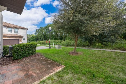 Townhouse in Davenport, Florida 4 bedrooms, 200.3 sq.m. № 1917894 - photo 29