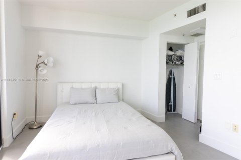 Copropriété à louer à Miami, Floride: 2 chambres, 97.36 m2 № 2077208 - photo 24