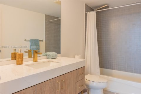 Copropriété à louer à Miami, Floride: 2 chambres, 97.36 m2 № 2077208 - photo 21