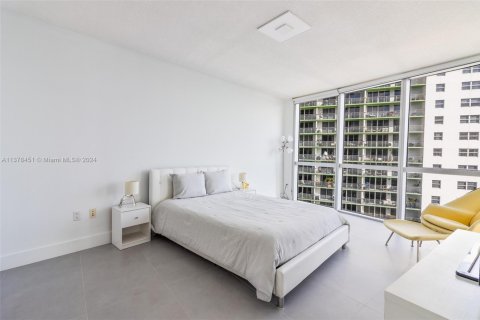 Copropriété à louer à Miami, Floride: 2 chambres, 97.36 m2 № 2077208 - photo 16