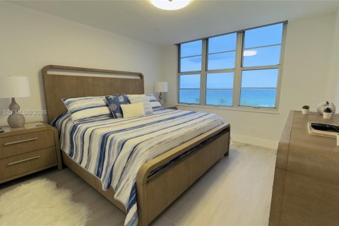 Condominio en alquiler en Miami Beach, Florida, 2 dormitorios, 95.69 m2 № 1999166 - foto 19
