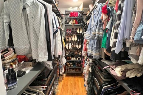 Снять в аренду виллу или дом в Майами, Флорида 3 спальни, 190.17м2, № 2010522 - фото 12